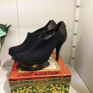 Donald Pliner platform stretch crepe&leather shoes